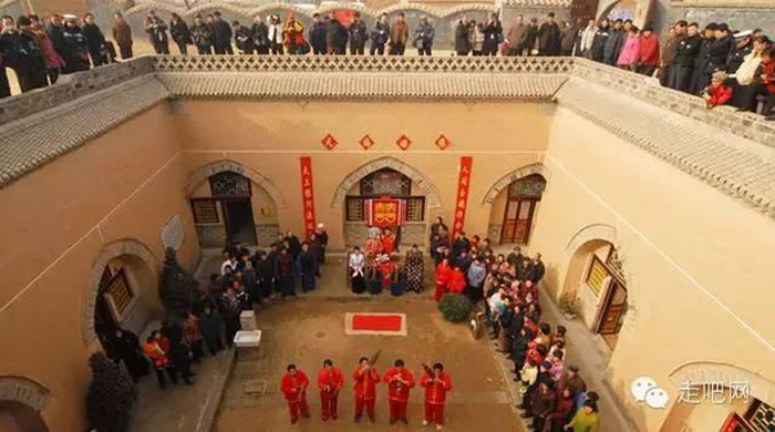 Picture 34 of Unique underground village in China