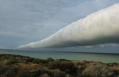 Picture 4 of Unusual clouds are shocking