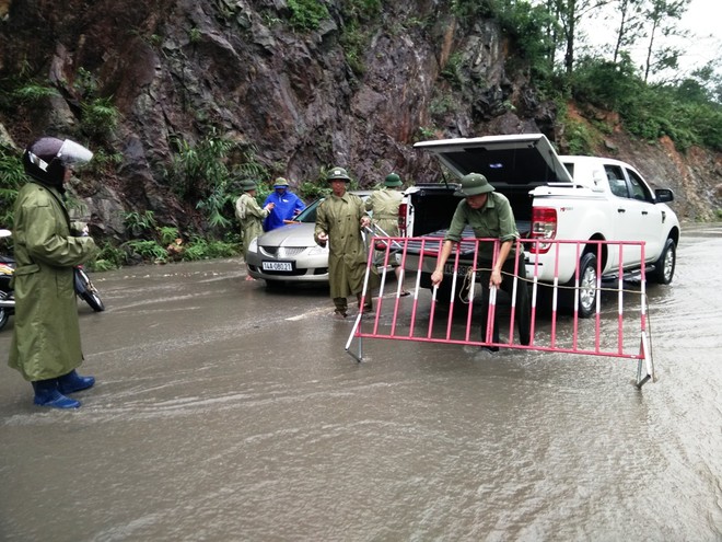 Picture 7 of Uong Bi city flooded due to flooding, Yen Tu was isolated