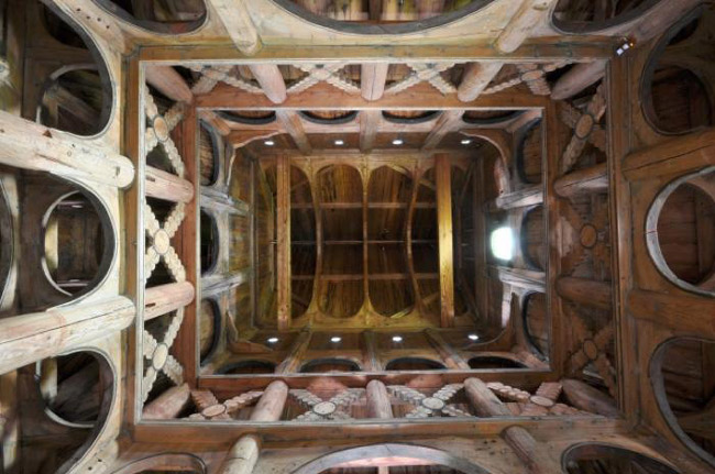 Picture 11 of Urnes wooden plank church - Norway