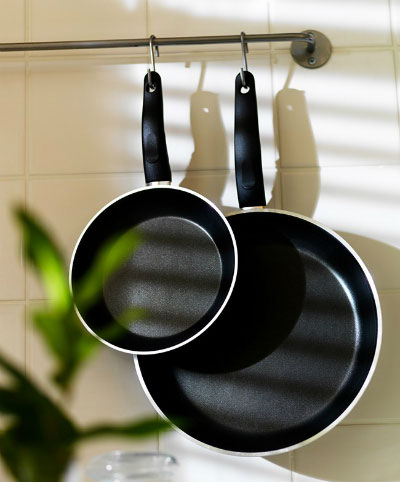 Picture 4 of Use a non-stick pan properly to protect your health