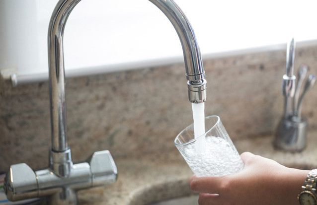 Picture 3 of Using tap water daily, but do you know what their smell means?