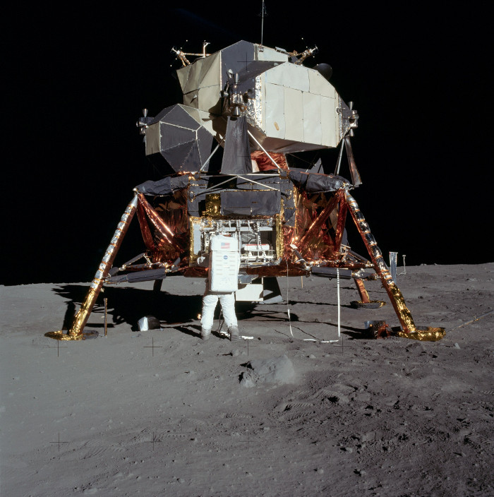 Picture 4 of Van Allen's belt and evidence that the Apollo 11 mission to the Moon was myth