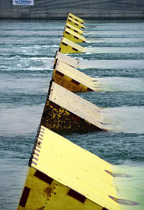 Picture 6 of Venice does not allow water to erase the floating dike system