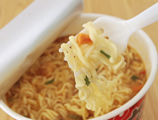 Picture 3 of Very good idea of ​​the manufacturer in every cup of noodles that few people know