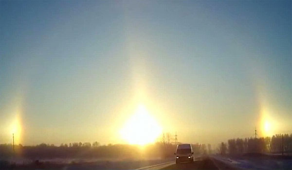 Picture 1 of Video: 3 suns together in Russia