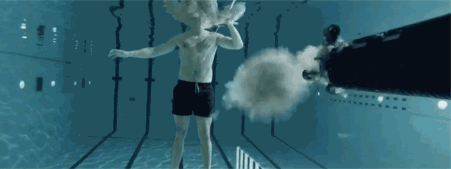 Picture 1 of Video: Being shot from a distance of 2m from the gun is still safe if you stand in the water