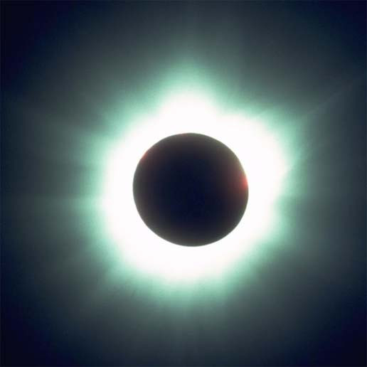 Picture 1 of Video: How to observe a total eclipse safely