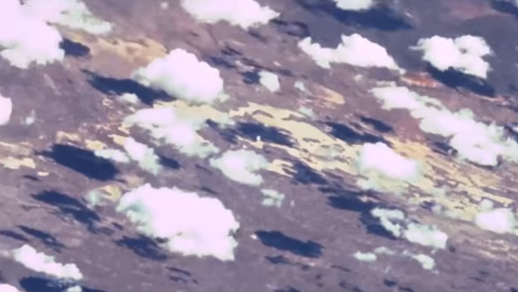 Picture 1 of Video: Rocket launcher looks from the universe