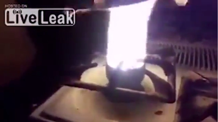 Picture 1 of Video: Syrian people fry eggs with phosphorus bombs
