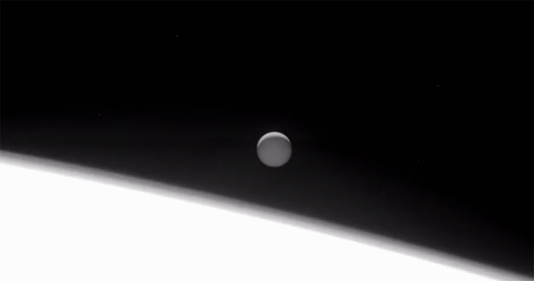 Picture 1 of Video: The last image of Cassini ship to Earth just before death