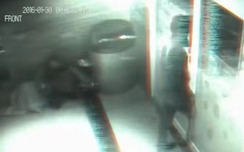 Picture 2 of Video: The man who possesses the esper power through the object?