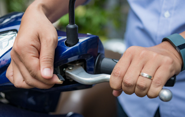 Picture 1 of Video: The rear locking feature on some Honda scooters
