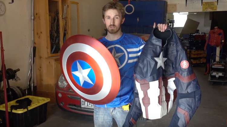 Picture 1 of Video: The secret of Captain America's shield