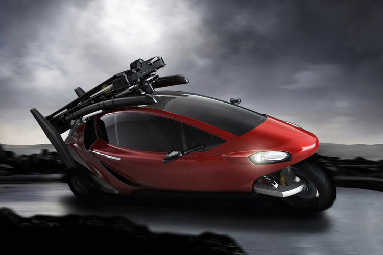 Picture 1 of Video: Tricycles turn into helicopters dealing with traffic jams