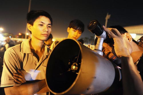 Picture 2 of Vietnam is going to receive a full lunar eclipse on April 4