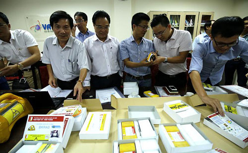 Picture 1 of Vietnam manufactures equipment to monitor mobile radioactive sources