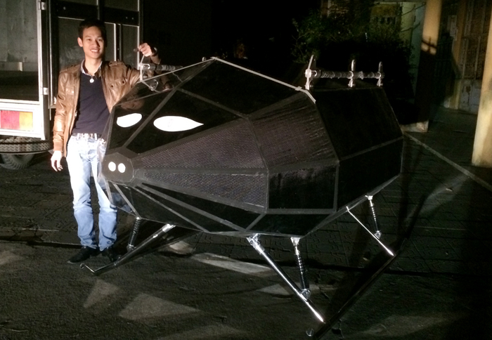 Picture 2 of Vietnamese guy successfully built spacecraft into space