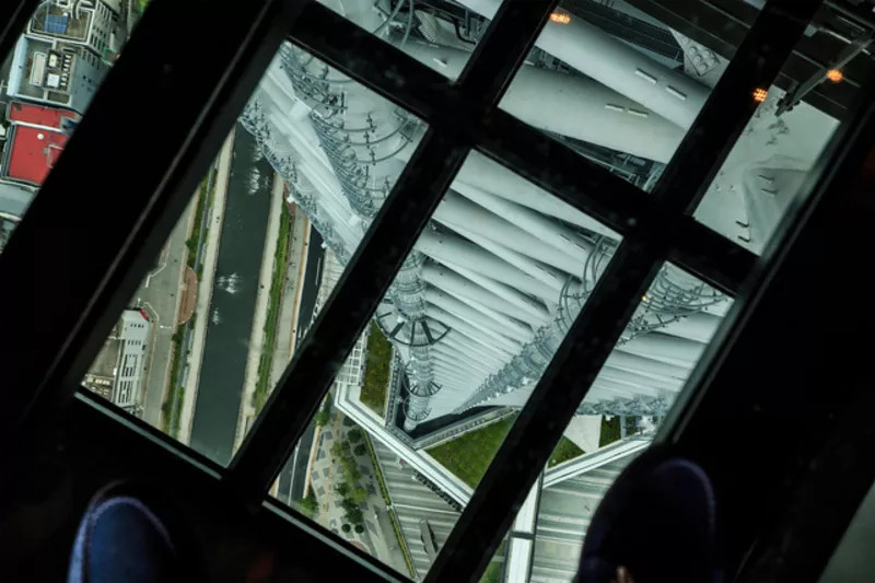 Picture 7 of View from soaring glass bottom observatories