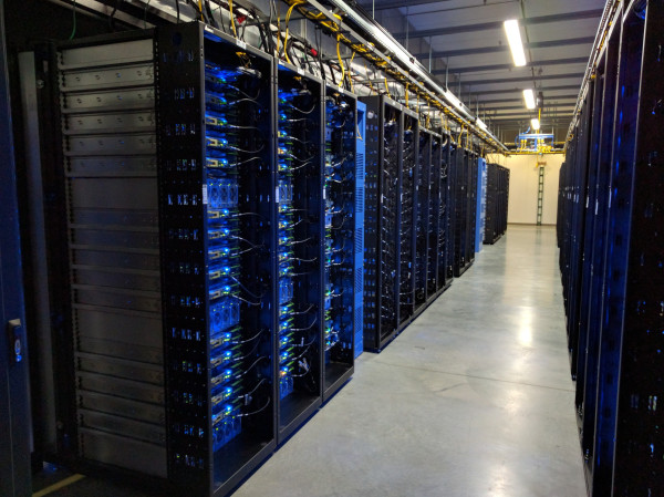 Picture 11 of Visit Facebook's data center, where the app tests over 2,000 phones at the same time