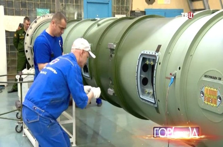 Picture 6 of Visit rocket manufacturing factory for S-300 Vietnam