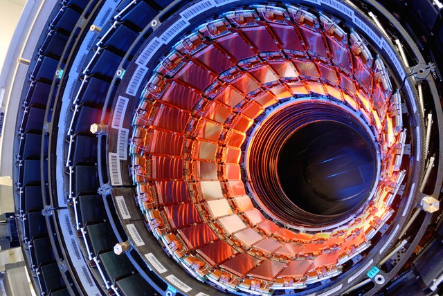 Picture 1 of Visit the biggest machine in human history