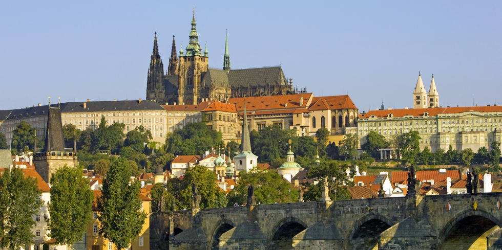 Picture 12 of Visit the world's most beautiful castles