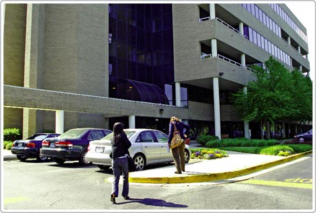 Visiting the 'headquarters' of H5N1 research images 1