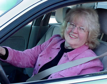 Picture 1 of Visual acuity is a factor that causes older people to stop driving