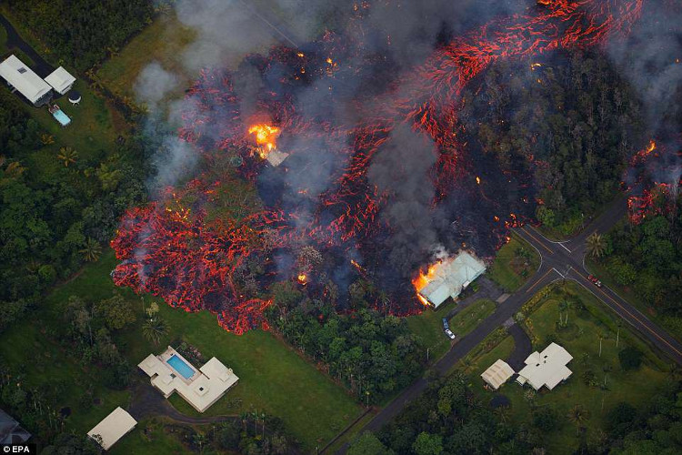 Picture 2 of Volcanic eruptions in Hawaii, lava can be seen from outer space