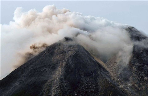 Picture 2 of Volcanoes, tsunami Indonesia killed 182 people