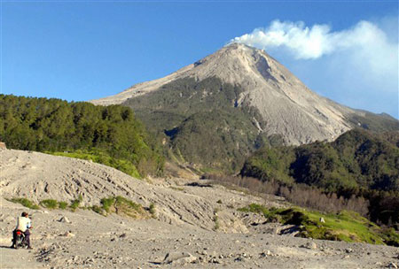 Picture 5 of Volcanoes, tsunami Indonesia killed 182 people