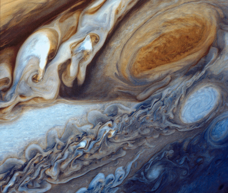 Picture 3 of Voyager 1 overview