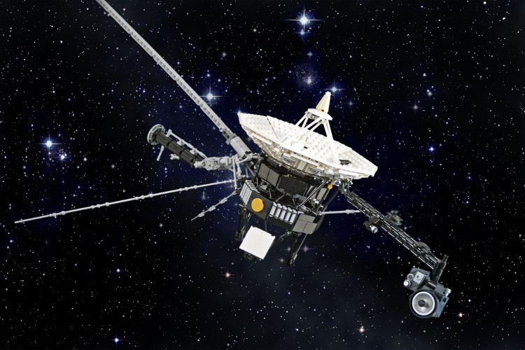 voyager 2 picture