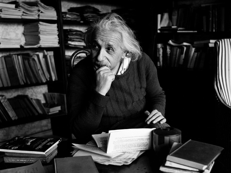 Picture 1 of Water freezing machine with the fire of Einstein genius