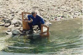 Picture 1 of Water in China is polluted again