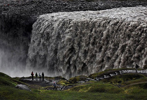 Picture 7 of Waterfalls are the most intense in Europe