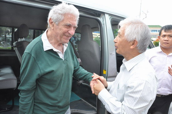 Picture 9 of Welcoming 4 Nobel laureates scientists