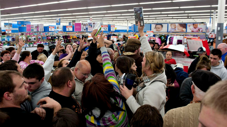 Picture 3 of What day is Black Friday and why are people crazy about Black Friday?