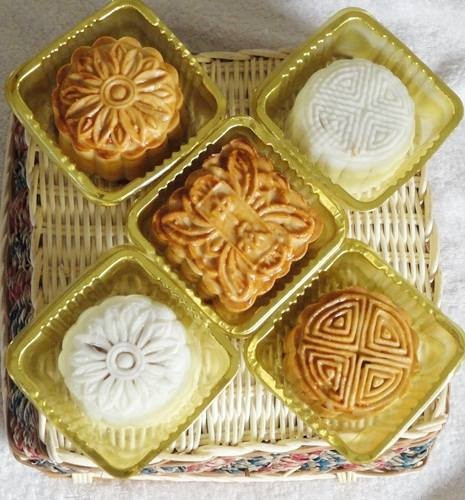 Picture 1 of What do Asian countries eat during the Mid-Autumn Festival?