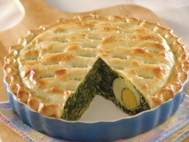 Picture 8 of What do countries eat on Easter?