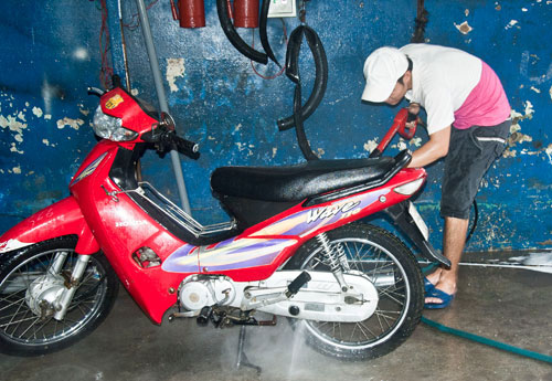 Picture 1 of What do I notice when riding a summer motorbike?