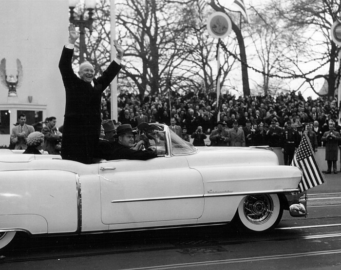 Picture 3 of What do US presidents do after being sworn in?