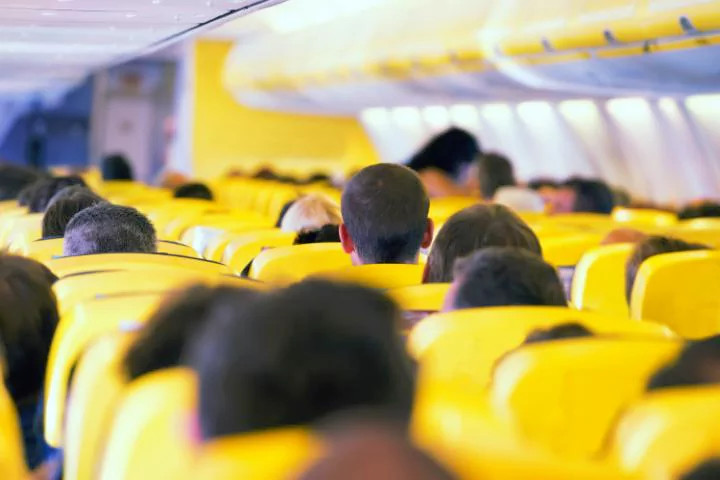 Picture 3 of What happens if someone dies on the plane?