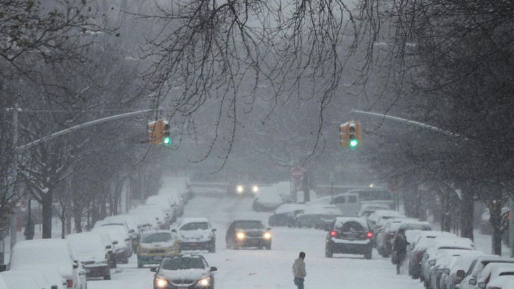 Picture 1 of What is blizzard?  How is snowstorm formed?