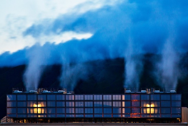 Picture 21 of What is inside Google data center?