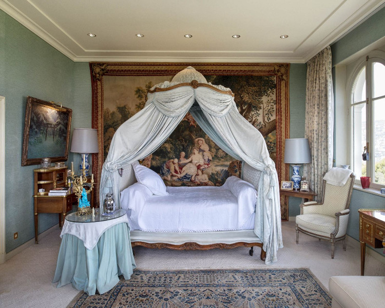 Picture 3 of What is inside the most expensive villa in the history of the world?