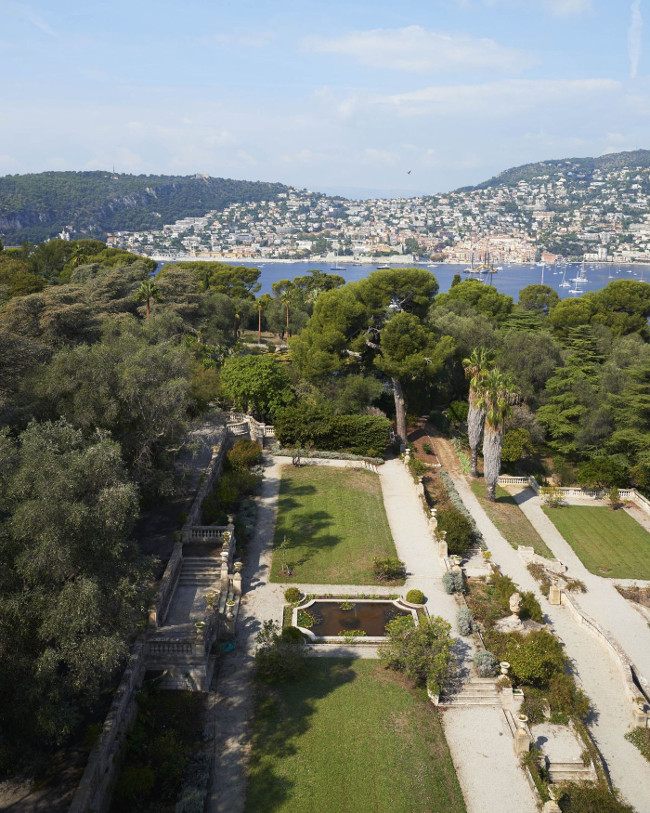Picture 6 of What is inside the most expensive villa in the history of the world?