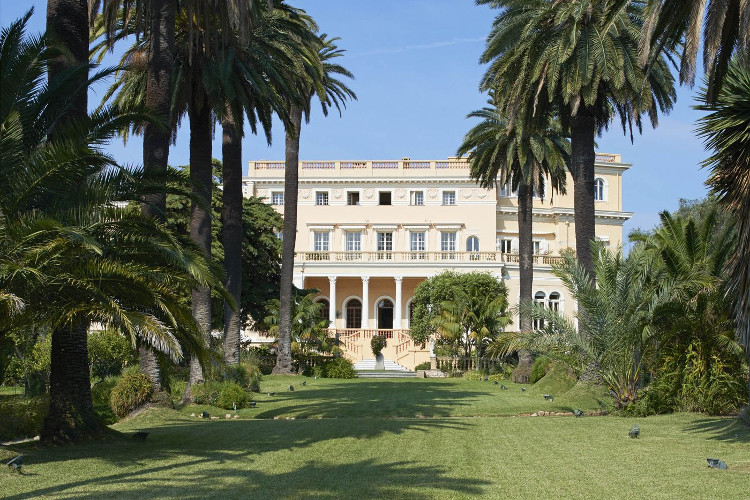Picture 7 of What is inside the most expensive villa in the history of the world?