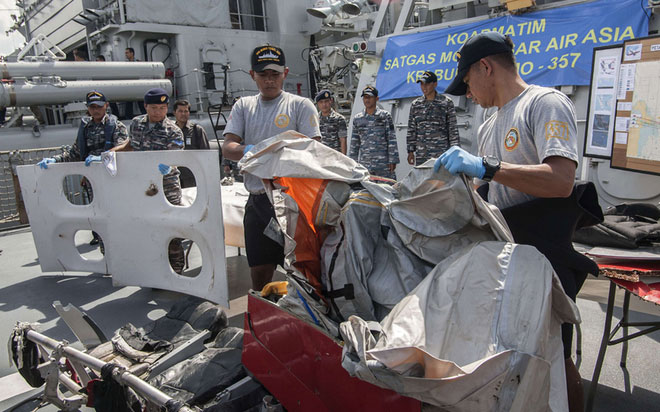 Picture 10 of What is left of QZ8501